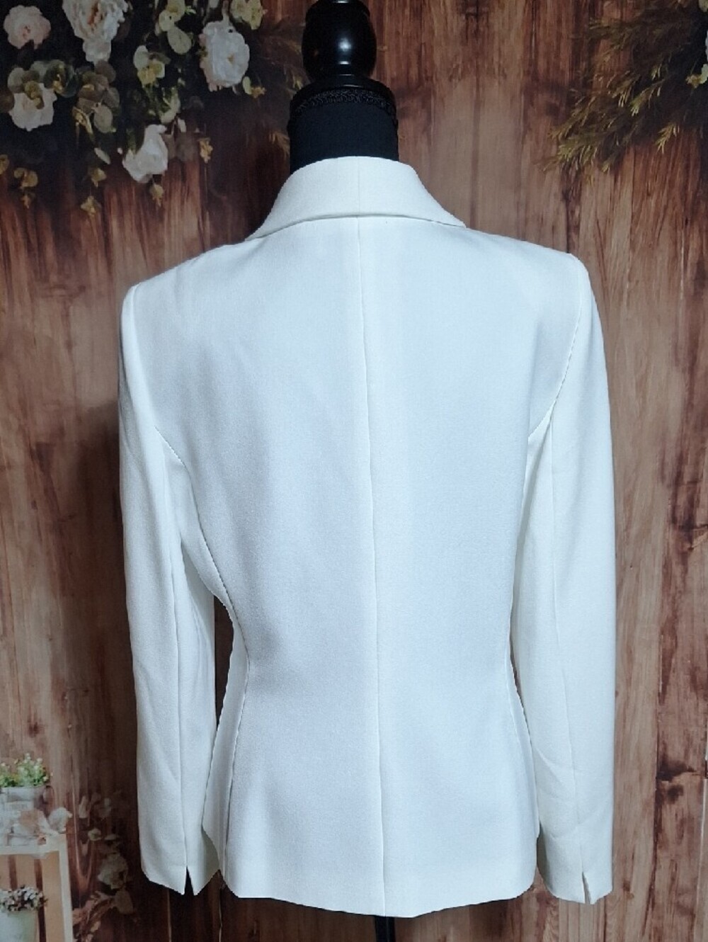 NWT Tahari White  Ruffle-Front Blazer Jacket - Picture 6 of 17